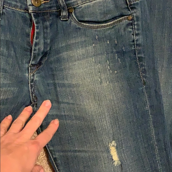 SOLD Blanknyc distressed jean - Picture 4 of 7